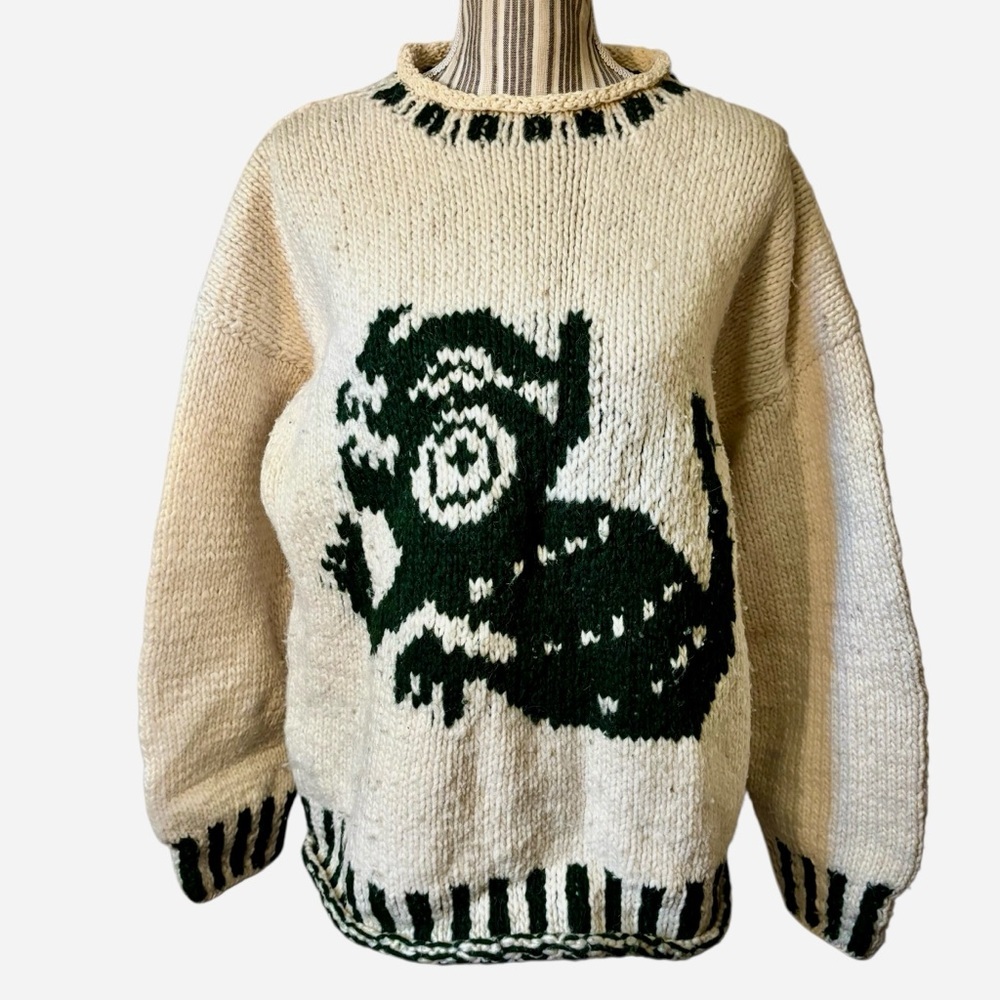 Chunky Sweater XL 100% Wool Cream Green Dragon design Oversized Boho World Class